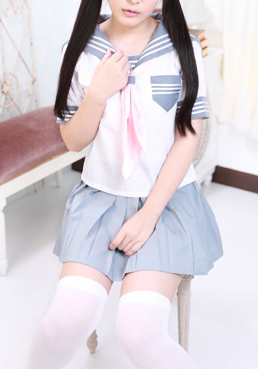 風俗プロフィール撮影用コスチュームレンタル ピンクスカーフセーラー服